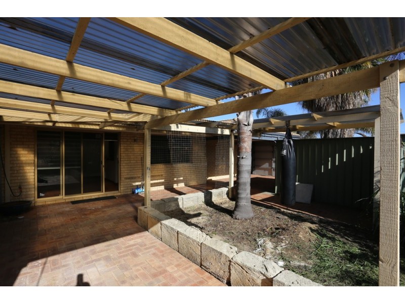 3 Mercy Mews, Queens Park WA 6107
