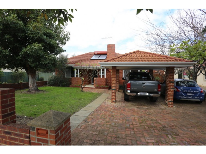 83 Manning Road, Manning WA 6152
