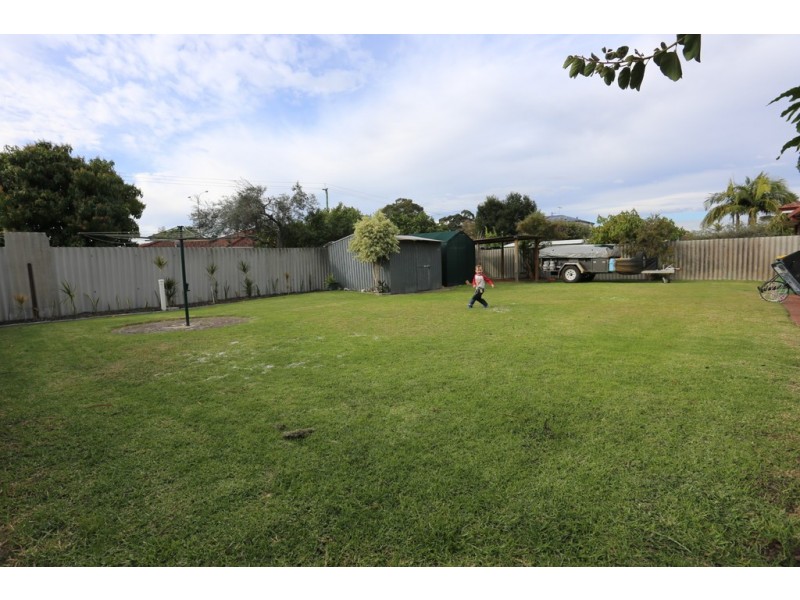 15 Armstrong Road, Wilson WA 6107