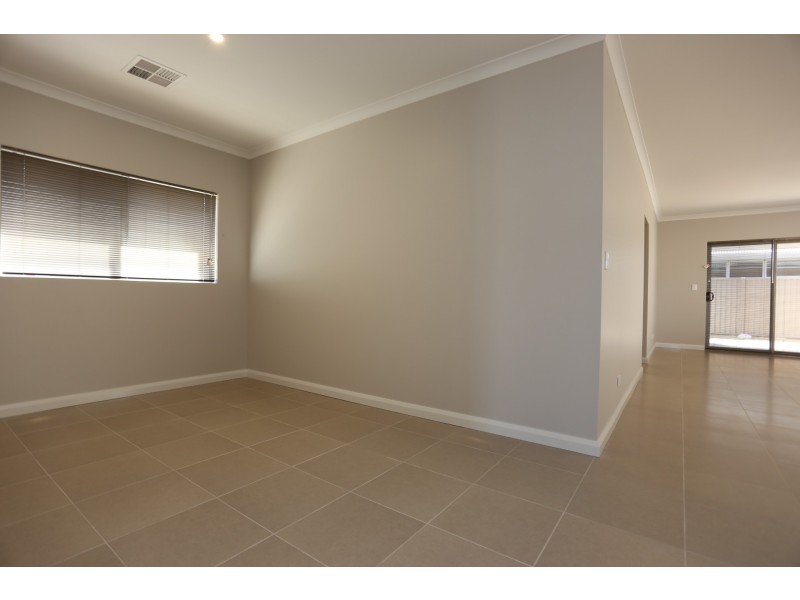 5 Principal Crescent, Coolbellup WA 6163