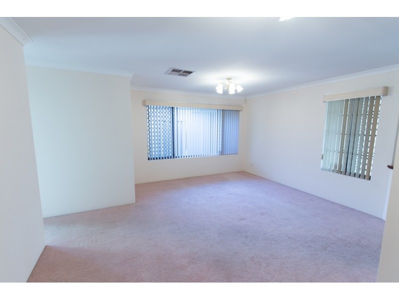 16 Page Avenue, Bentley WA 6102