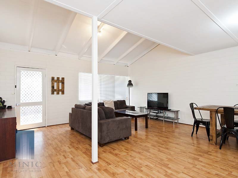 3 Chamberlain Road, Rivervale WA 6103