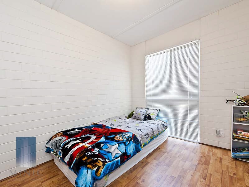 3 Chamberlain Road, Rivervale WA 6103