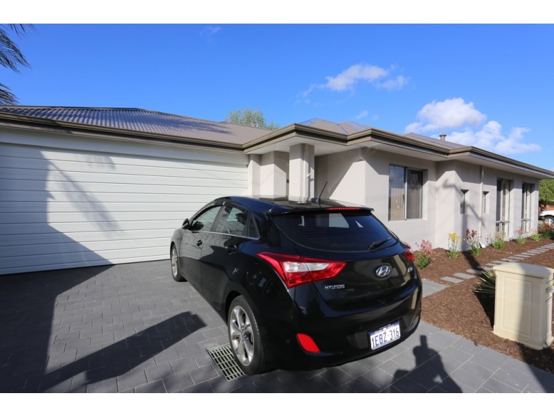 16 Langford Avenue, Langford WA 6147