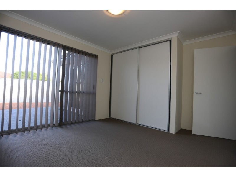 16 Langford Avenue, Langford WA 6147