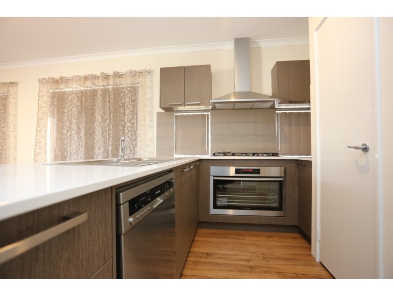 16 Langford Avenue, Langford WA 6147