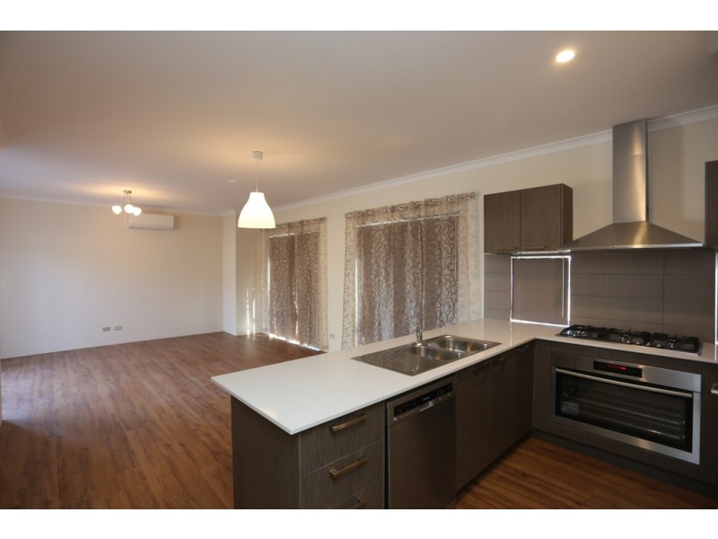 16 Langford Avenue, Langford WA 6147