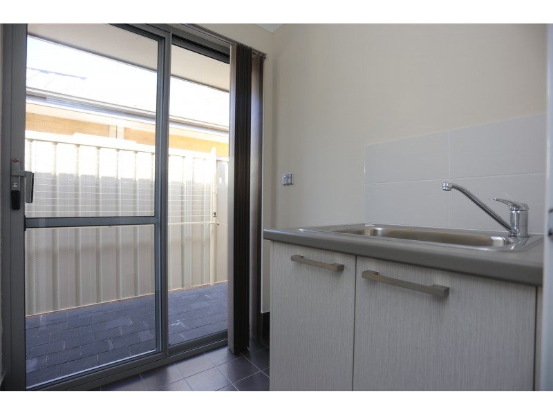 16 Langford Avenue, Langford WA 6147