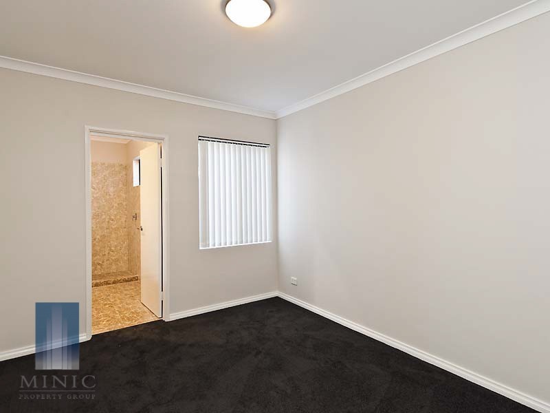 14 Tricia Court, Shelley WA 6148