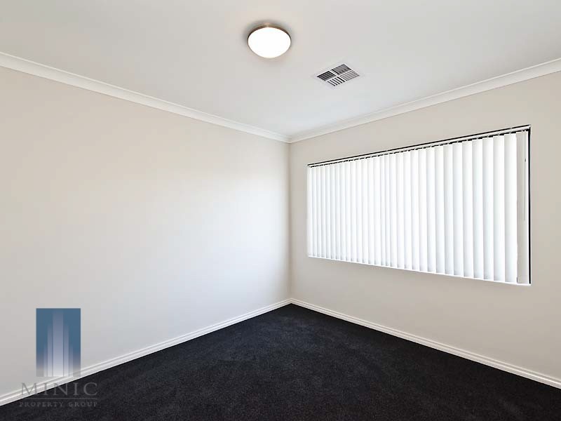 14 Tricia Court, Shelley WA 6148