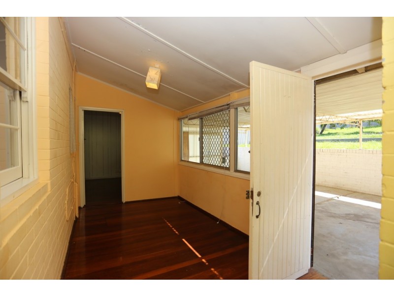 82 Arkwell Street, Willagee WA 6156