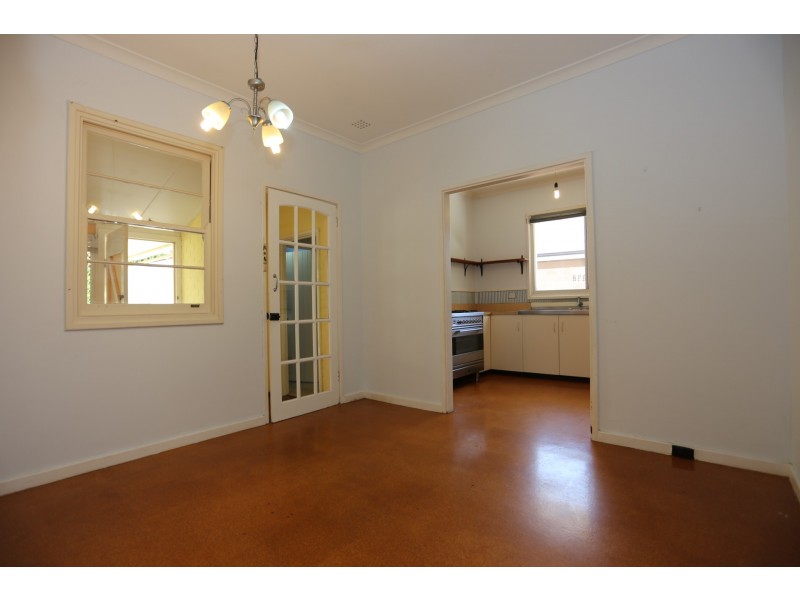 82 Arkwell Street, Willagee WA 6156