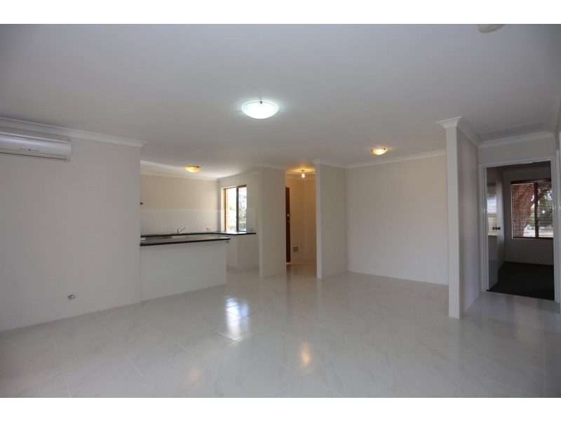 25 Myrna Way, Parkwood WA 6147