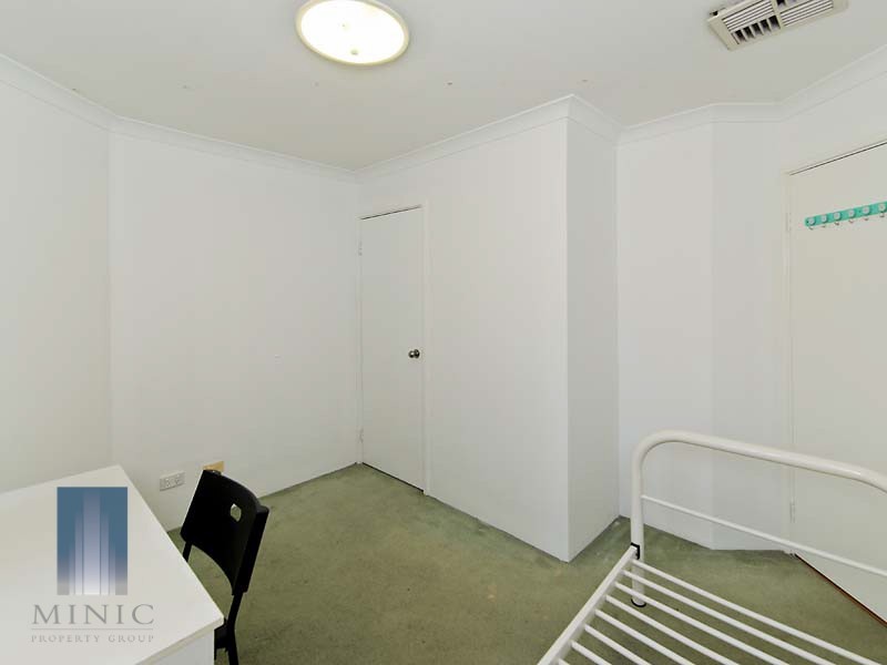 1/162 Hill View Terrace, Bentley WA 6102