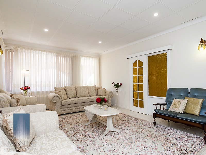 6 Verbena Road, Willetton WA 6155