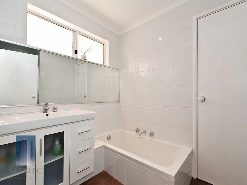 7/68 Tribute Street East, Shelley WA 6148