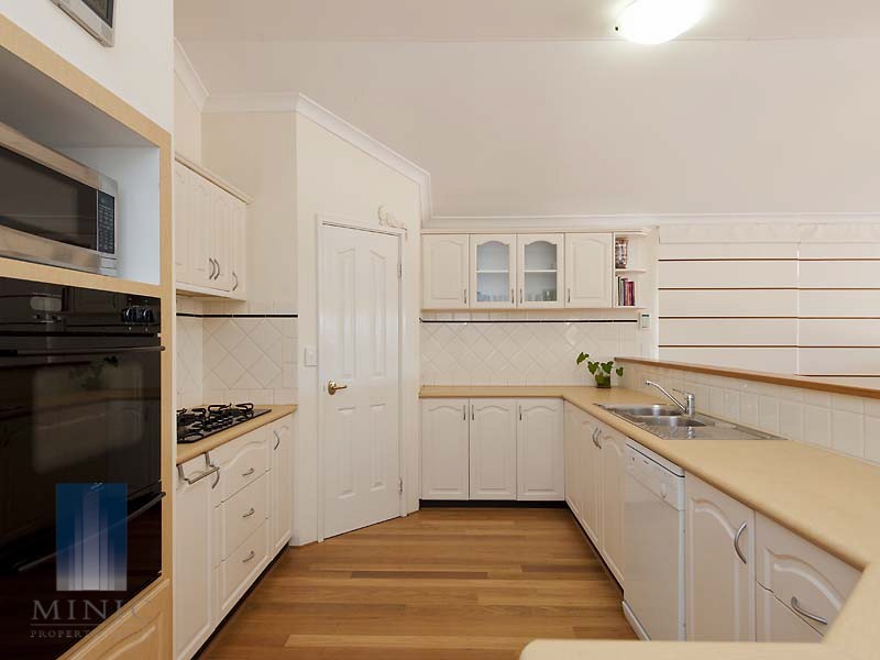 16A Bridge Street, Wilson WA 6107