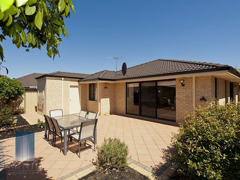 16A Bridge Street, Wilson WA 6107