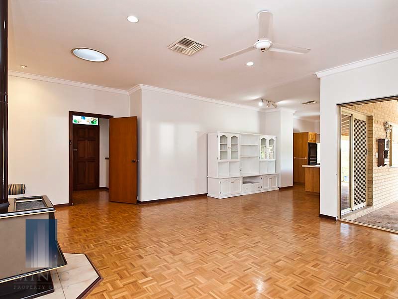 3 Machin Place, Beckenham WA 6107