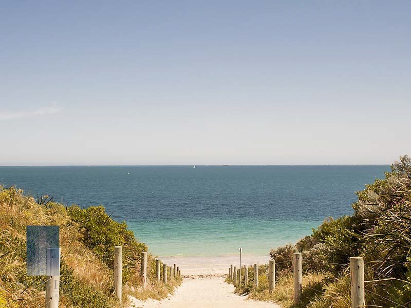 61 Chelmsford Avenue, Port Kennedy WA 6172