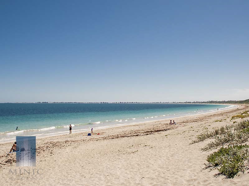 61 Chelmsford Avenue, Port Kennedy WA 6172