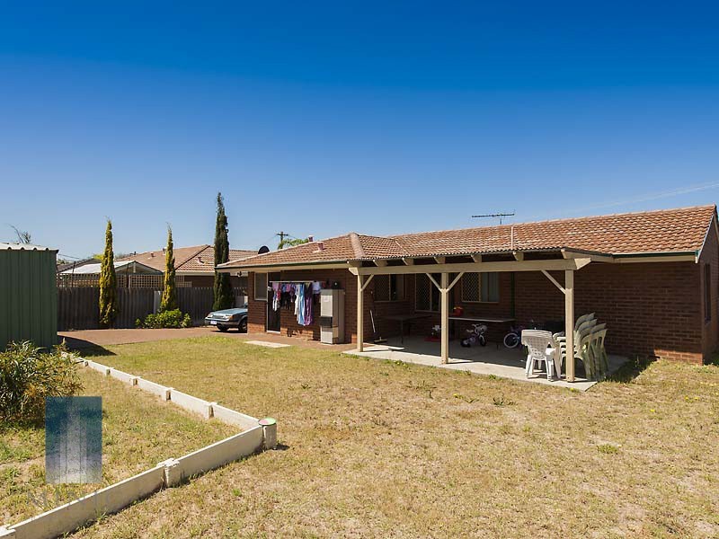 11 Tobin Way, Cooloongup WA 6168