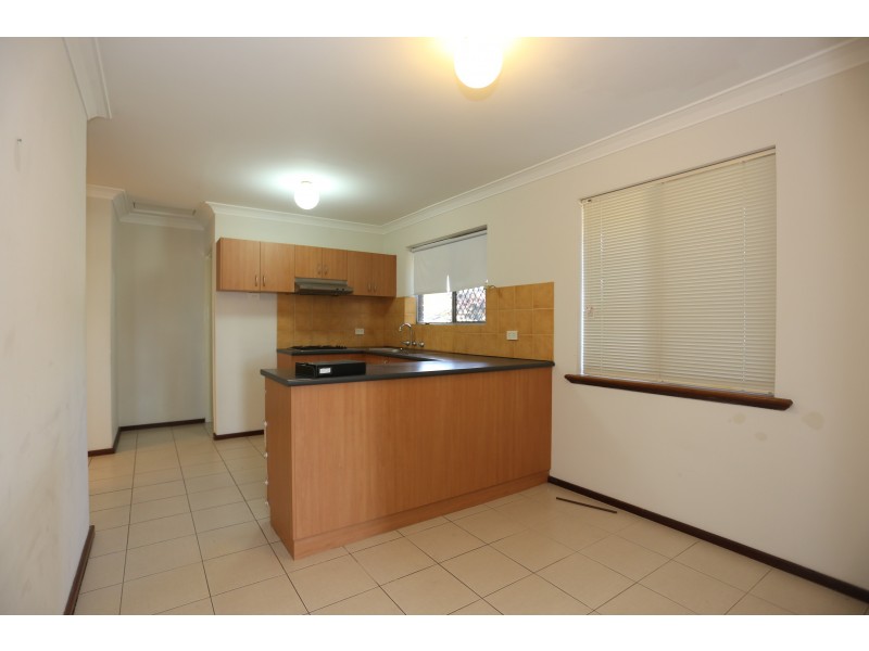 6 Dalton Place, Wilson WA 6107