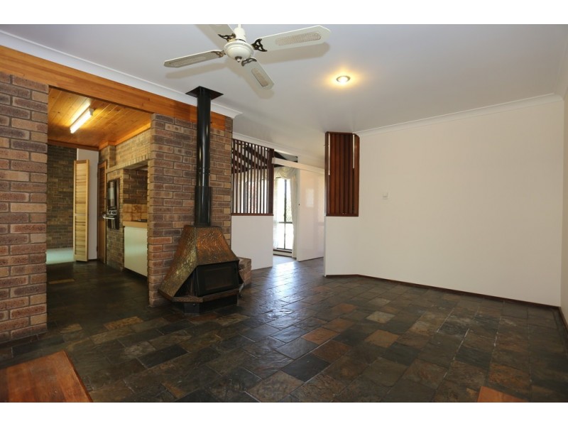 2 Otter Court, Willetton WA 6155