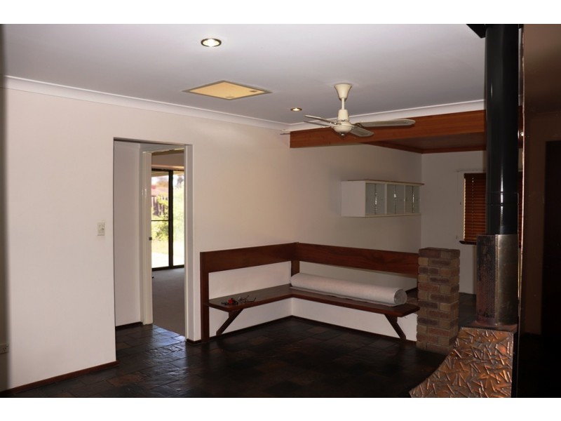 2 Otter Court, Willetton WA 6155