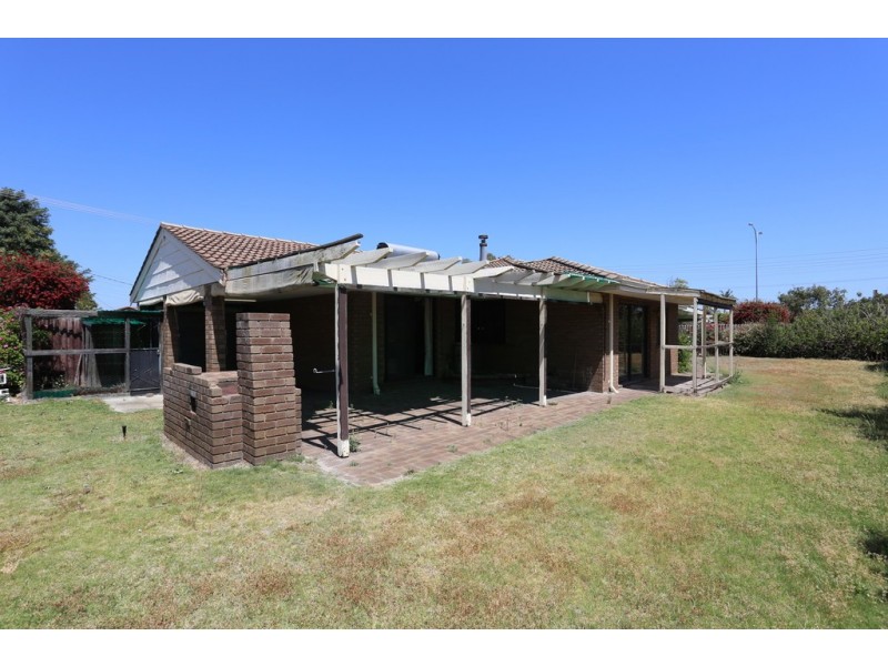 2 Otter Court, Willetton WA 6155