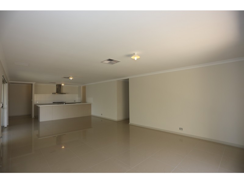 5 MALE COURT, Winthrop WA 6150