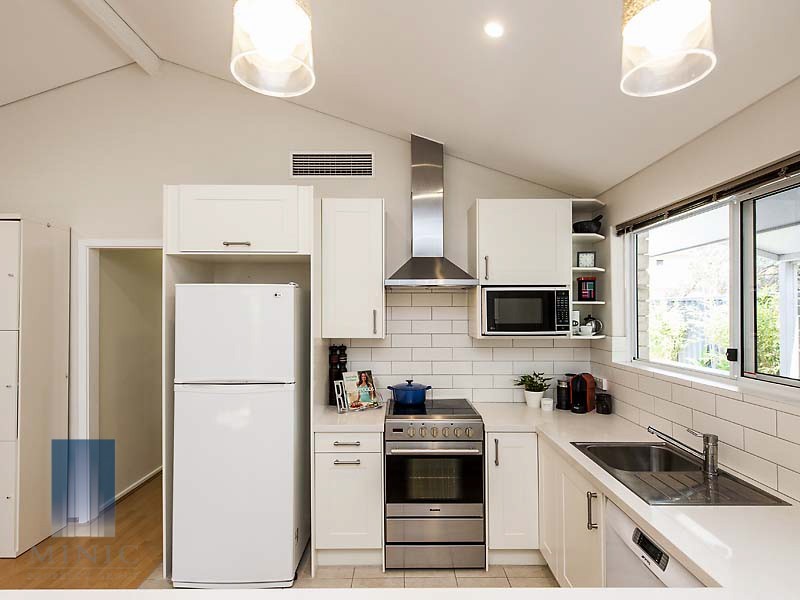 58B Leonard Street, Victoria Park WA 6100