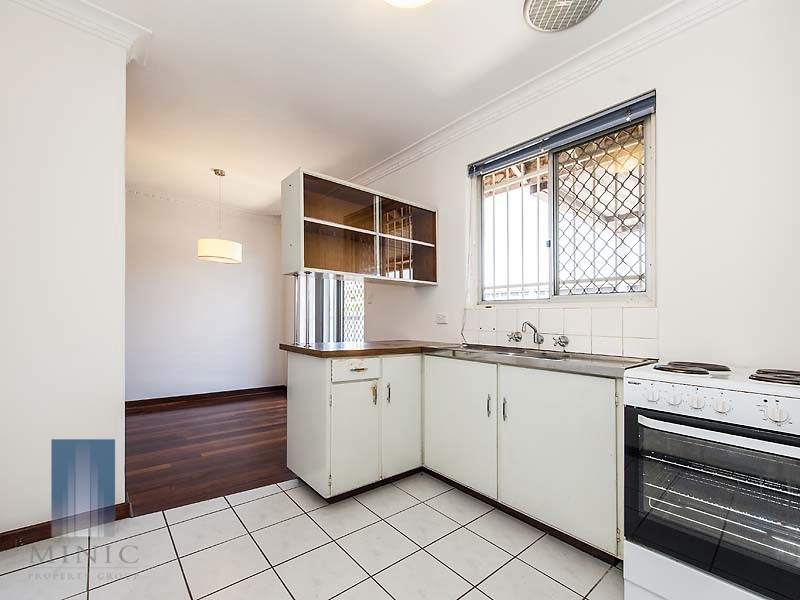 1/117 Mills Street, Queens Park WA 6107