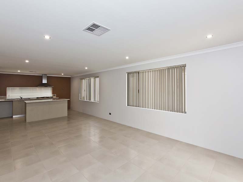 139A Tribute Street East, Riverton WA 6148