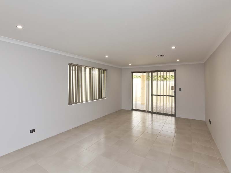 139A Tribute Street East, Riverton WA 6148