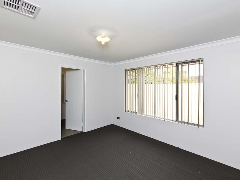 139A Tribute Street East, Riverton WA 6148