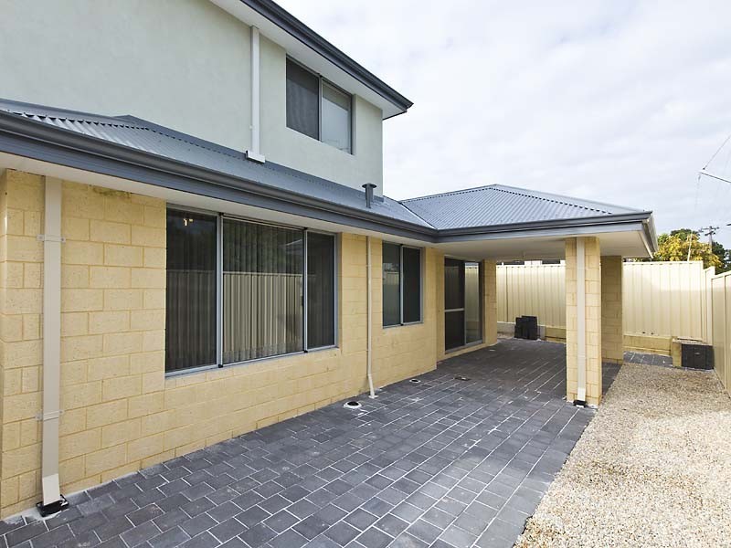 139A Tribute Street East, Riverton WA 6148