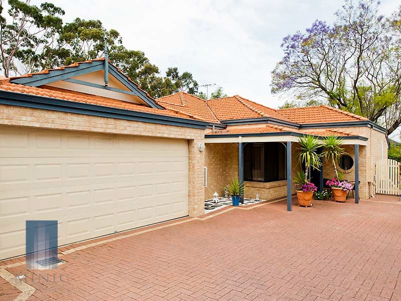 15B Craigie Crescent, Manning WA 6152