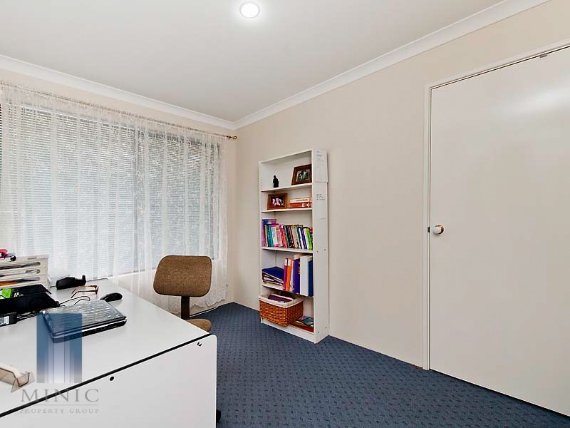15B Craigie Crescent, Manning WA 6152
