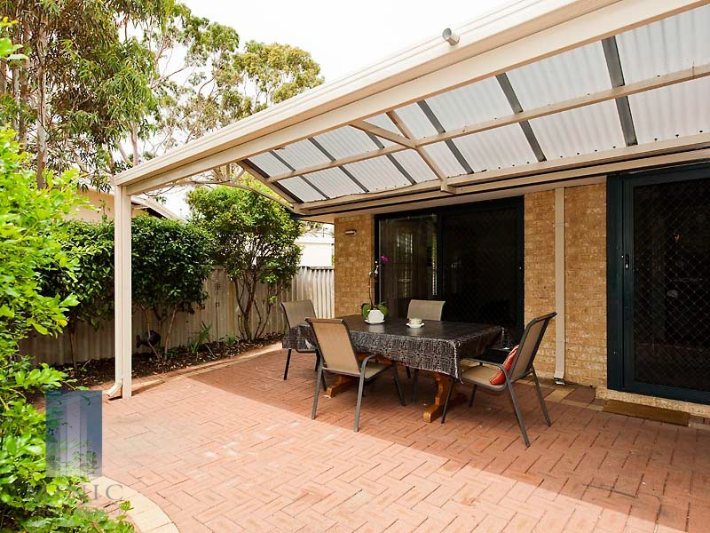 15B Craigie Crescent, Manning WA 6152