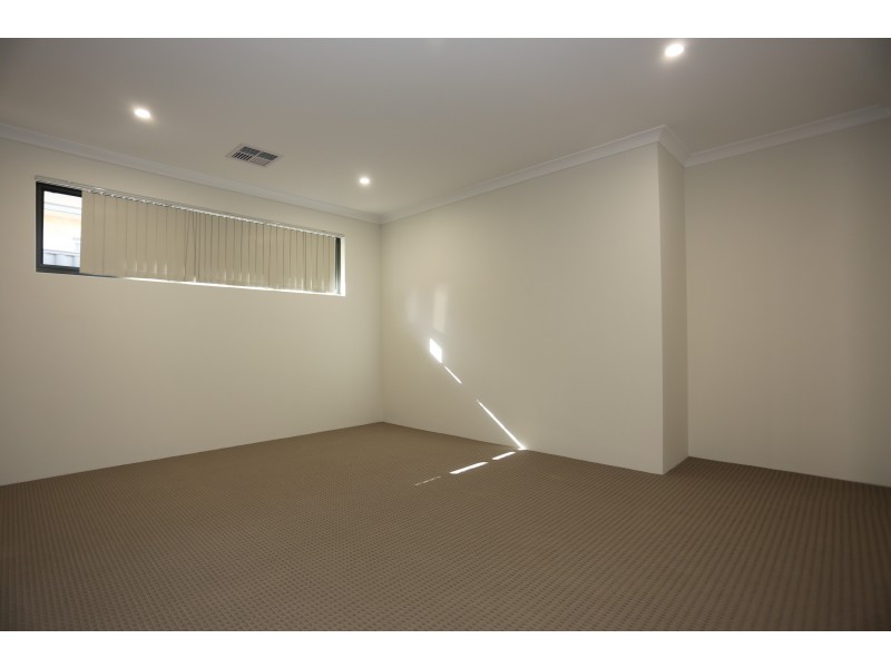 22 Elderflower Street, Banjup WA 6164