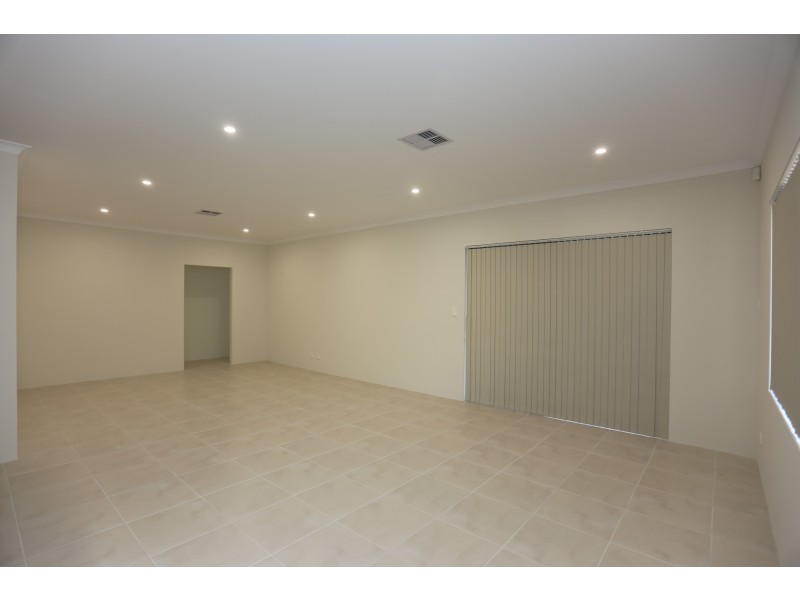 22 Elderflower Street, Banjup WA 6164