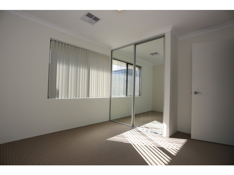 22 Elderflower Street, Banjup WA 6164