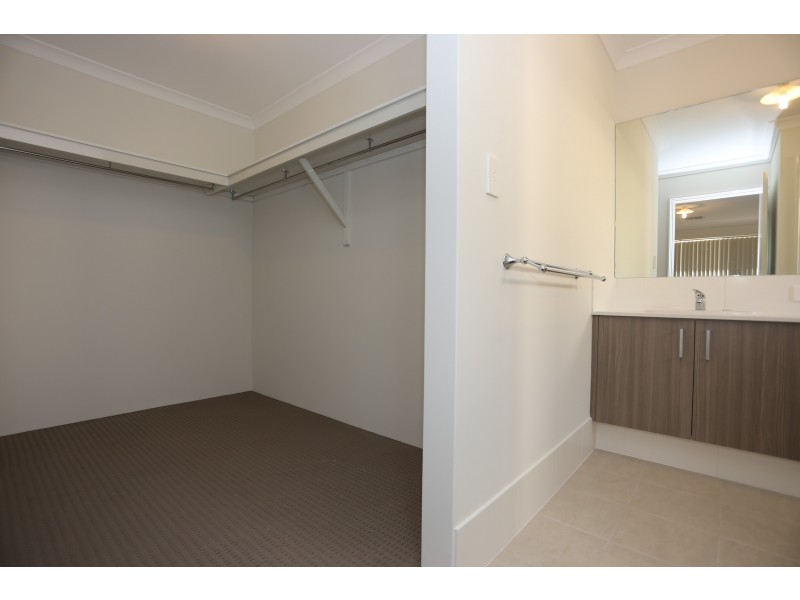 22 Elderflower Street, Banjup WA 6164