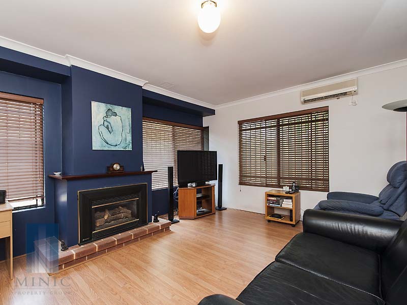 16A Unwin Crescent, Salter Point WA 6152