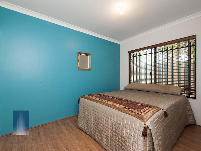 16A Unwin Crescent, Salter Point WA 6152