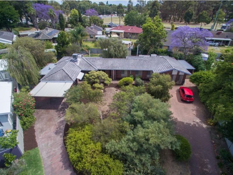 17 and 17A Alderley Square, Wilson WA 6107