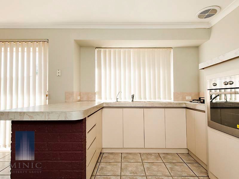 148 Hamilton Street, Queens Park WA 6107