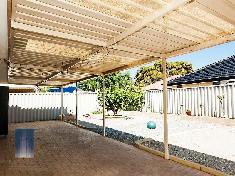 148 Hamilton Street, Queens Park WA 6107