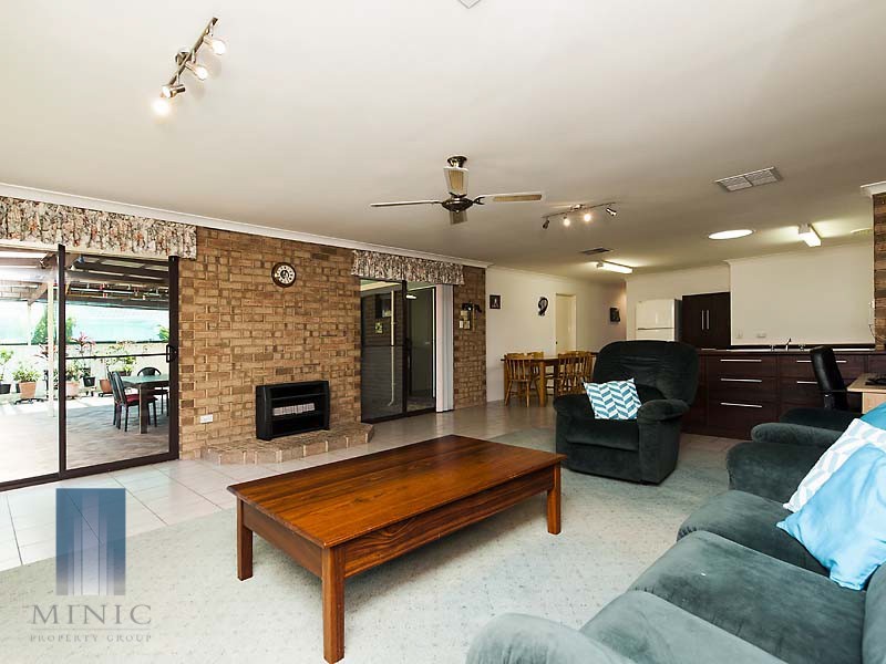 33 Chaparral Crescent, Willetton WA 6155